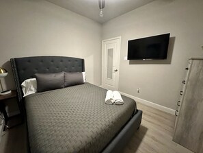 3 soverom, safe på rommet, strykejern/-brett og wi-fi