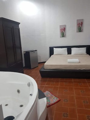 Premier Room - Platinum Hotel (Angeles City)