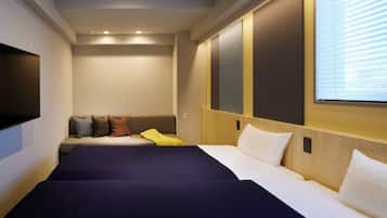 Deluxe Apartment | 1 bedroom, down comforters, in-room safe, blackout drapes