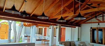 Vashi Inn Maldives
