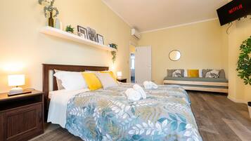 2 habitaciones, escritorio, tabla de planchar con plancha y wifi gratis