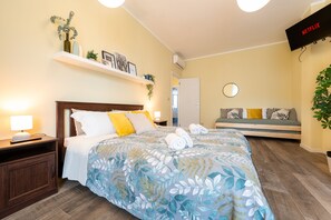 2 Schlafzimmer, Schreibtisch, Bügeleisen/Bügelbrett, kostenloses WLAN