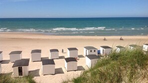 Beach nearby, sun loungers