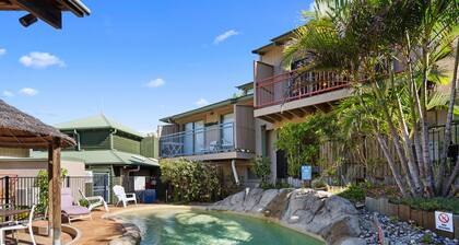 Studio 12 - Gorgeous, thoughtfully styled studio