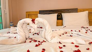 Premium Room | 1 bedroom, Egyptian cotton sheets, premium bedding, free WiFi