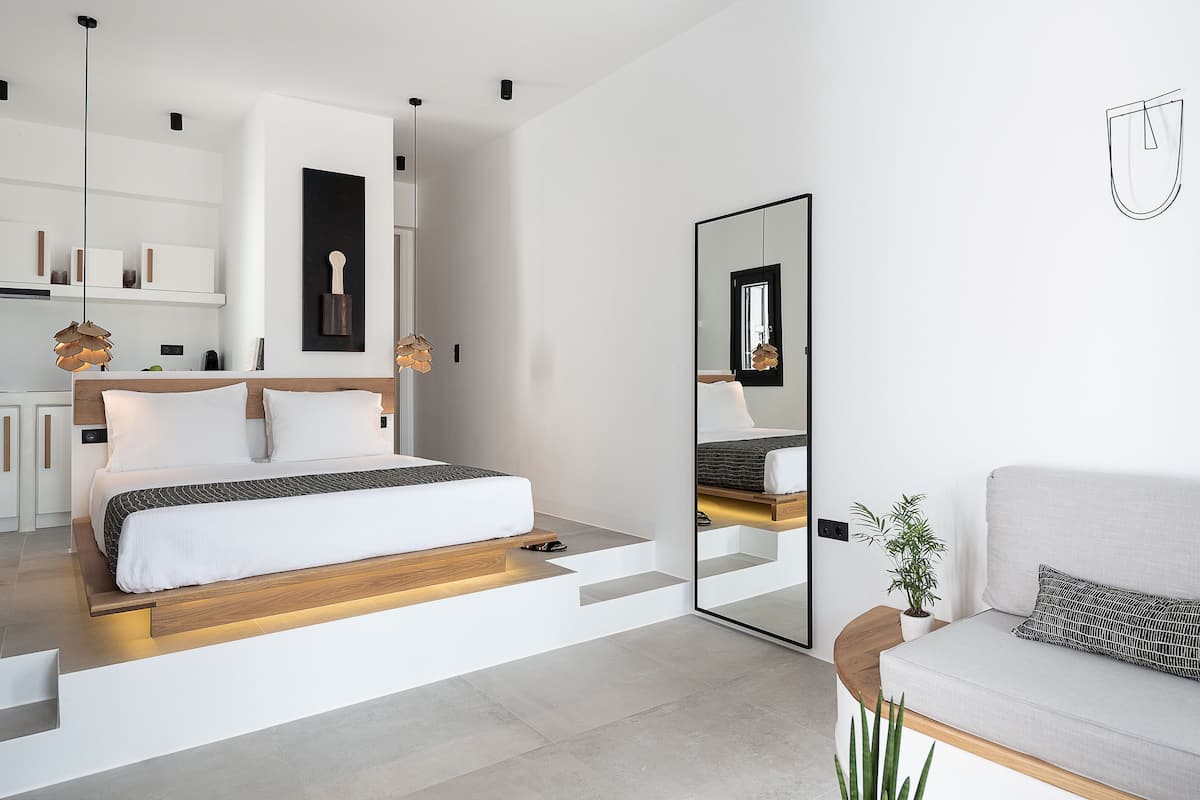 Provatas Smart Suite | 1 habitación, ropa de cama de alta calidad y edredón