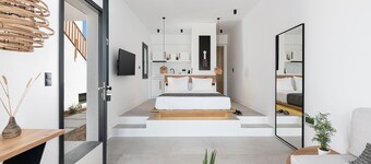 Athina Milos Suites