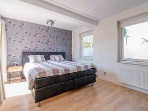 3 soveværelser, strygejern/strygebræt