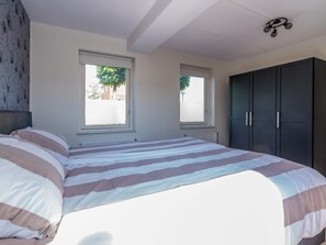 3 soverom og strykejern/-brett