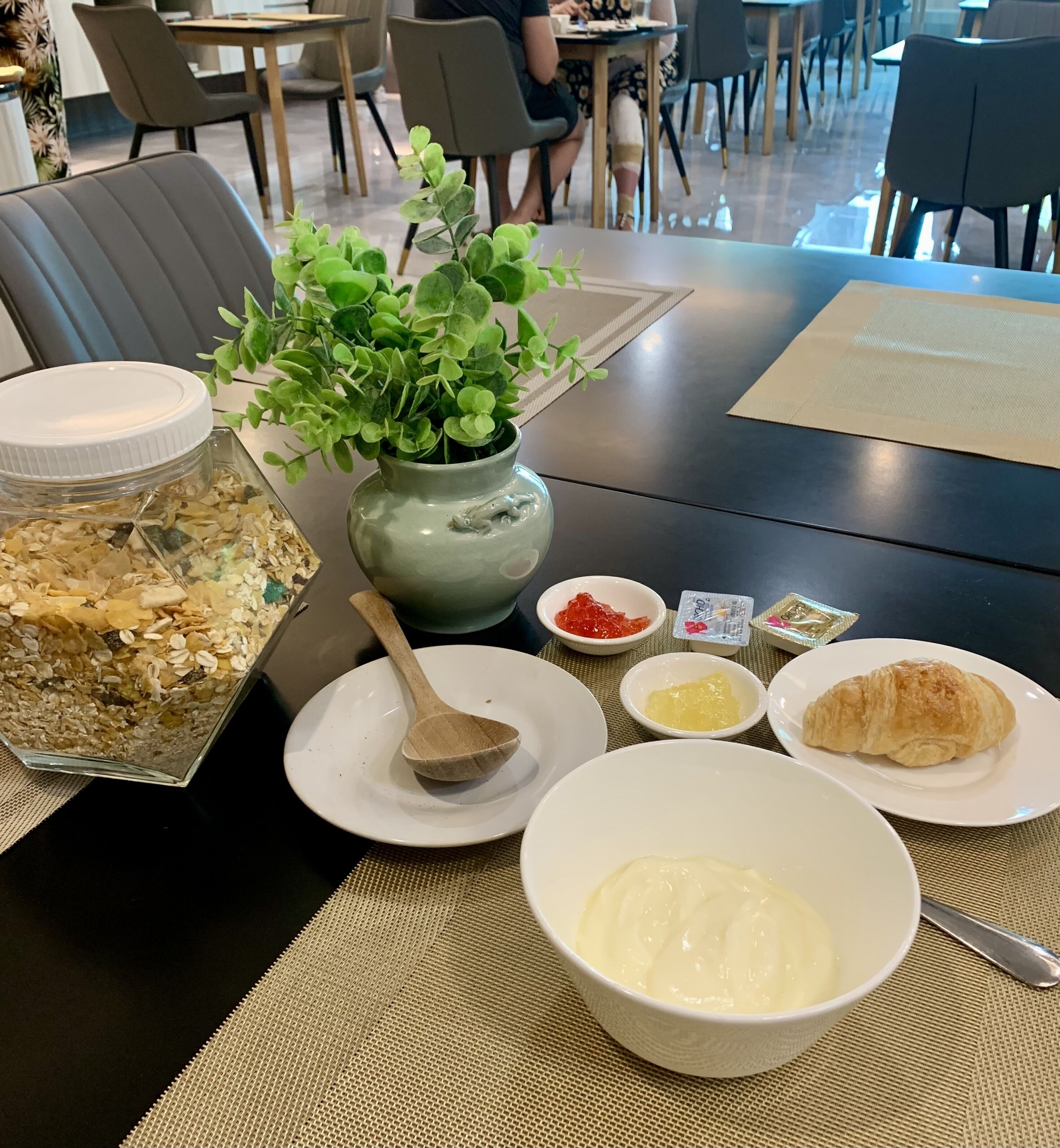 مطعم