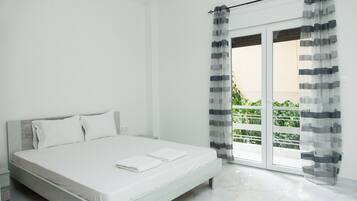 Apartment | 3 bedrooms, iron/ironing board, free WiFi