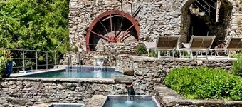 Olive Mill Immersed in Nature with Private Pool and Organic Vegetable Patch