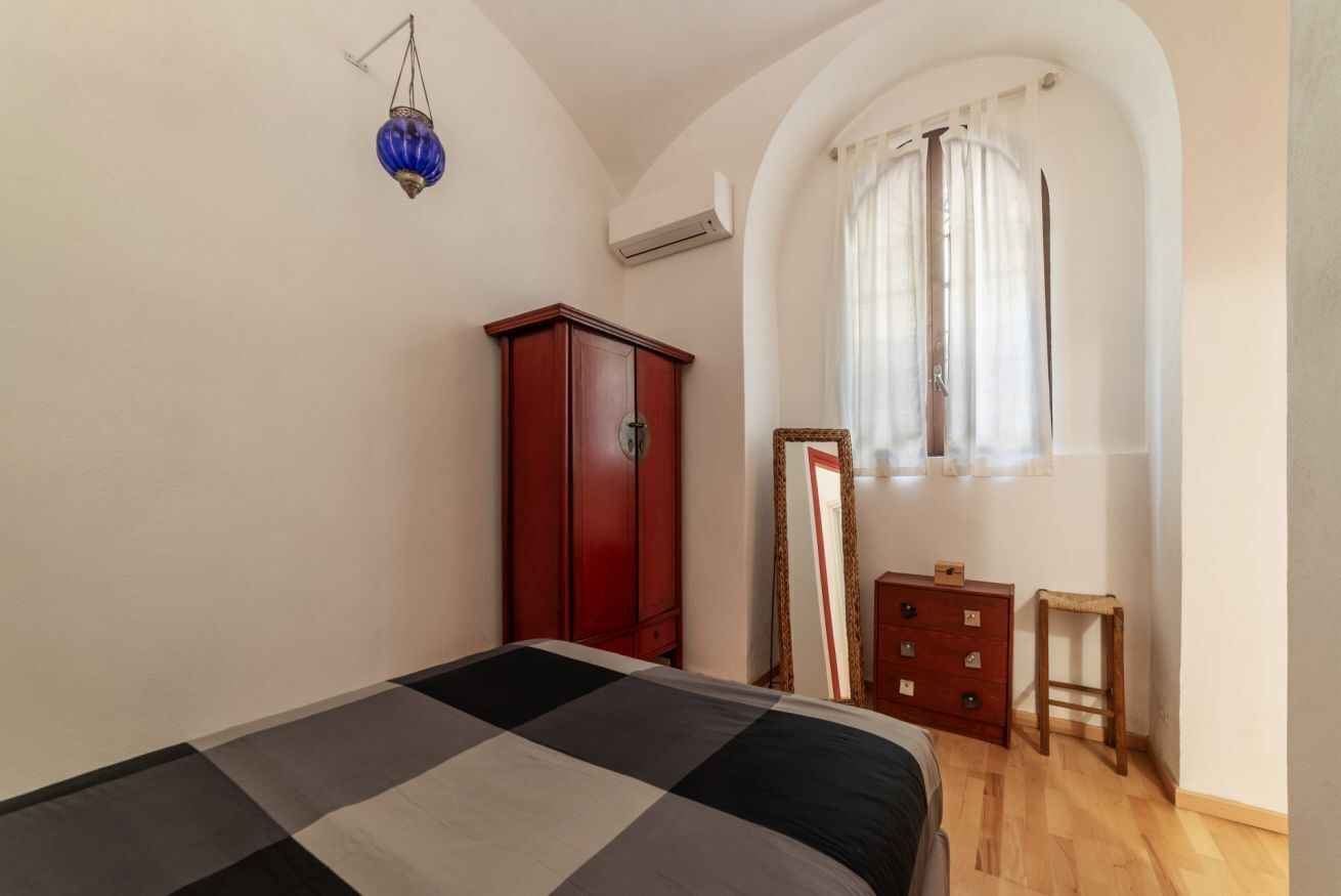 1 chambre, fer et planche à repasser, accès Internet, draps fournis