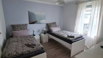 3 Schlafzimmer, Bügeleisen/Bügelbrett, WLAN, Bettwäsche
