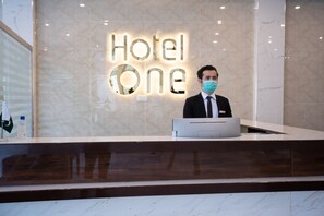 Reception - Hotel One Swat (Swat)