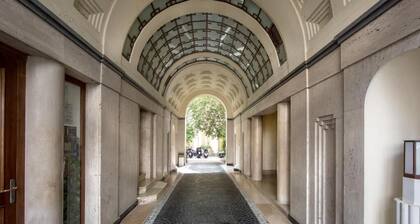 AD MAIORA Boutique Suite