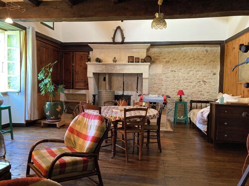 Séjour ressourçant, au calme, dans un gîte au charme rustique 