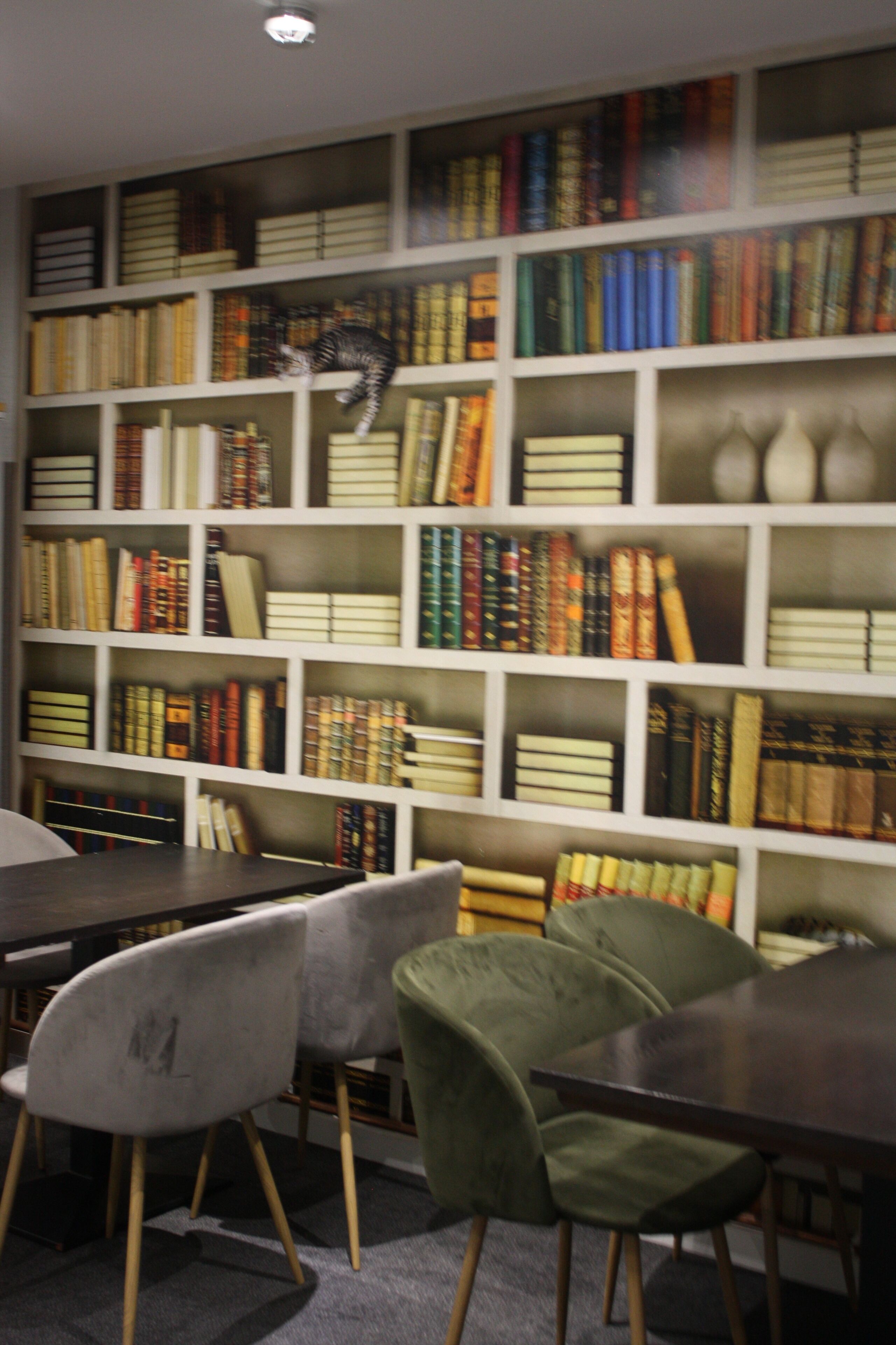 디지털 채널 시청이 가능한 42인치 LED TV