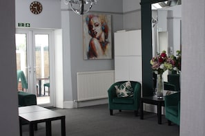 42-inch LED TV with digital channels - OYO Watton Vibe Hotel (Thetford)