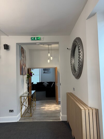 OYO Watton Vibe Hotel