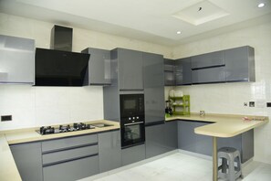 Fridge, microwave, oven, dishwasher
