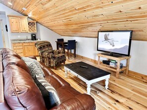 Smart TV, fireplace, video games