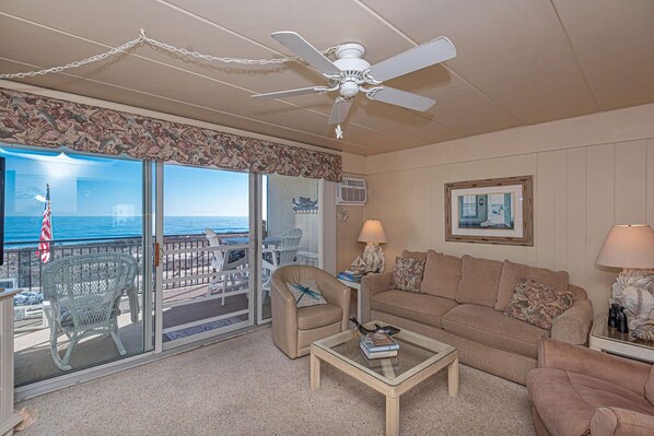 Televisión y reproductor de DVD 