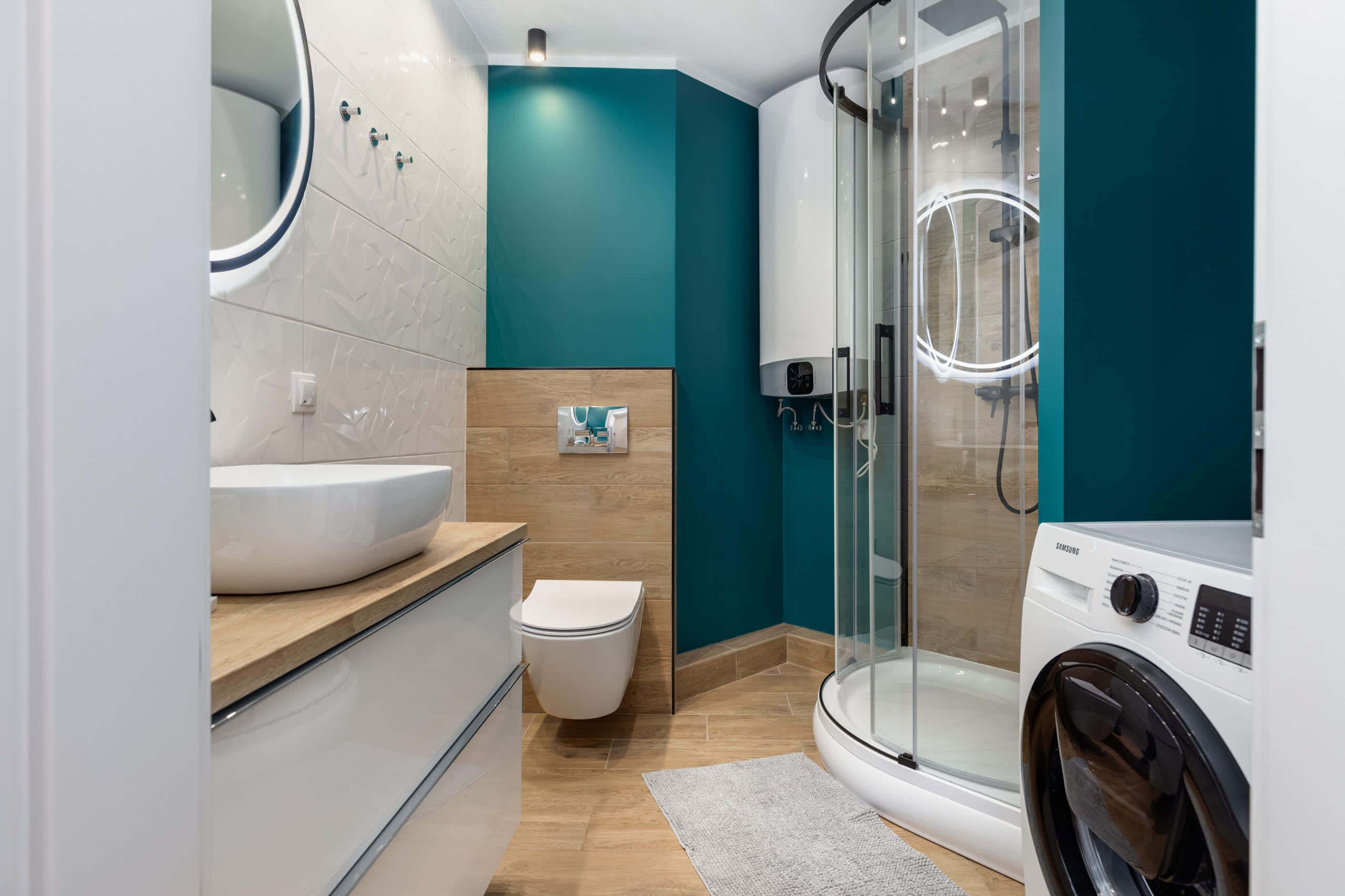 Een douche, shampoo