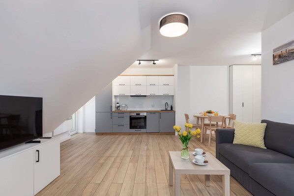 TV - Morskie Oko 77A | Beautiful Apartment | Air Conditioning (Miedzyzdroje)