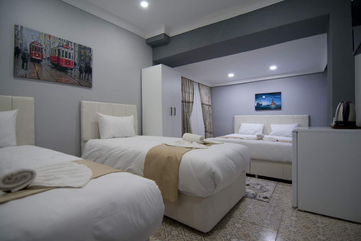 Standard Family Room | 迷你吧、熨斗/熨板、免费 WiFi、床单