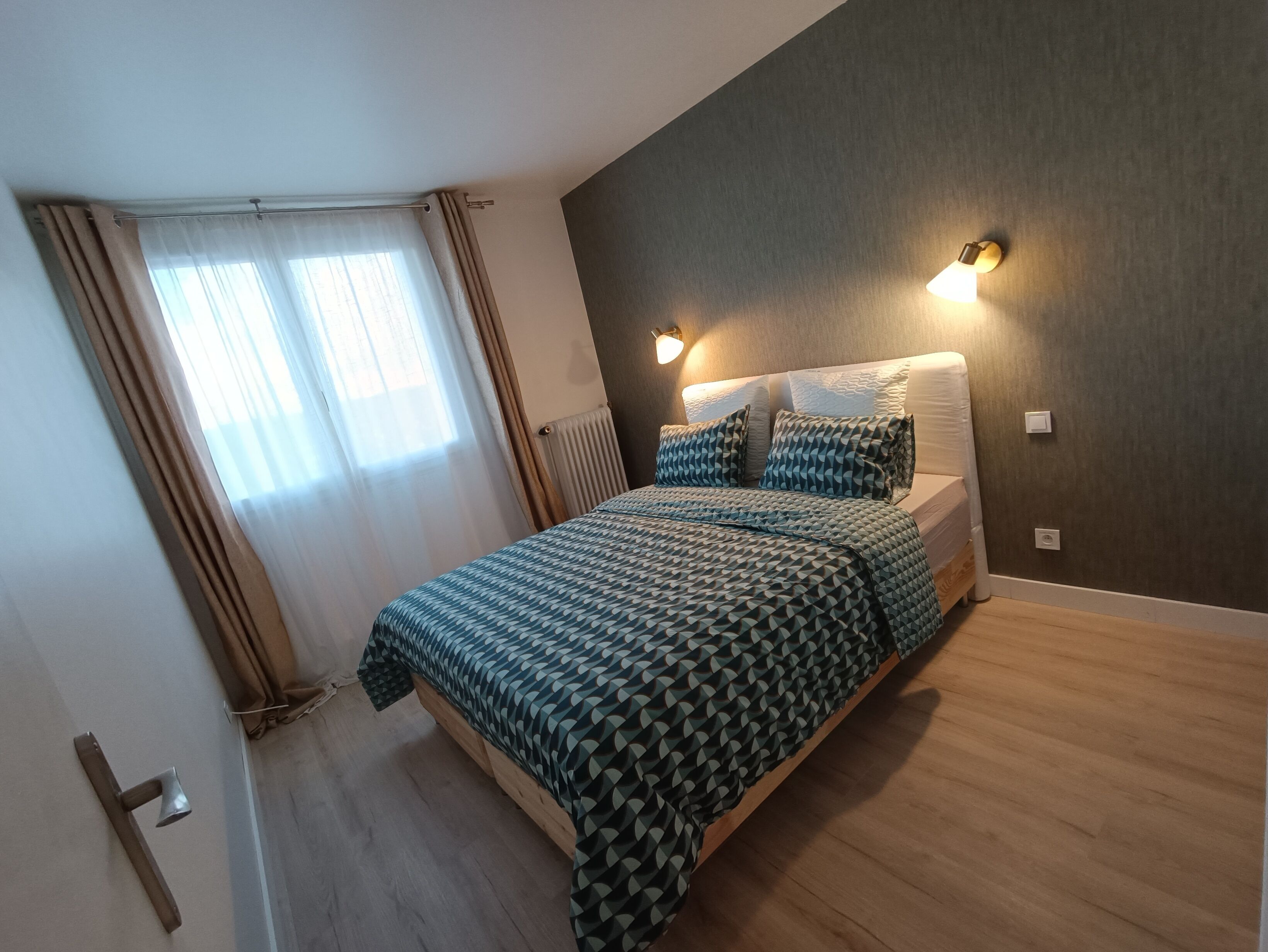 2 Schlafzimmer, Bügeleisen/Bügelbrett, kostenloses WLAN, Bettwäsche