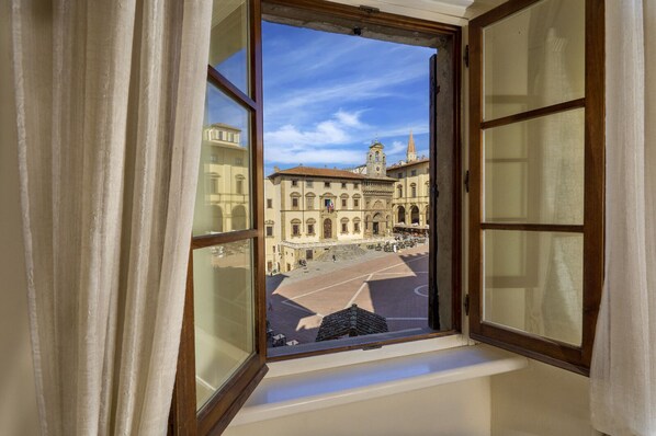 Interior - Piazza Grande Boutique Apartment (Arezzo)