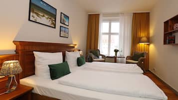 Classic Studio | Down duvets, individually furnished, free WiFi, bed sheets