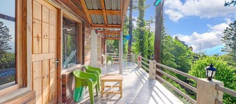 Hillside Hideaway 2 Cottage