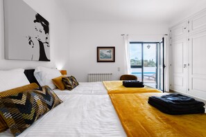 5 chambres, fer et planche Ă repasser, Wi-Fi, draps fournis