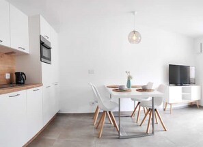 Dining - New build apartment in the middle of Naturns (Naturns)