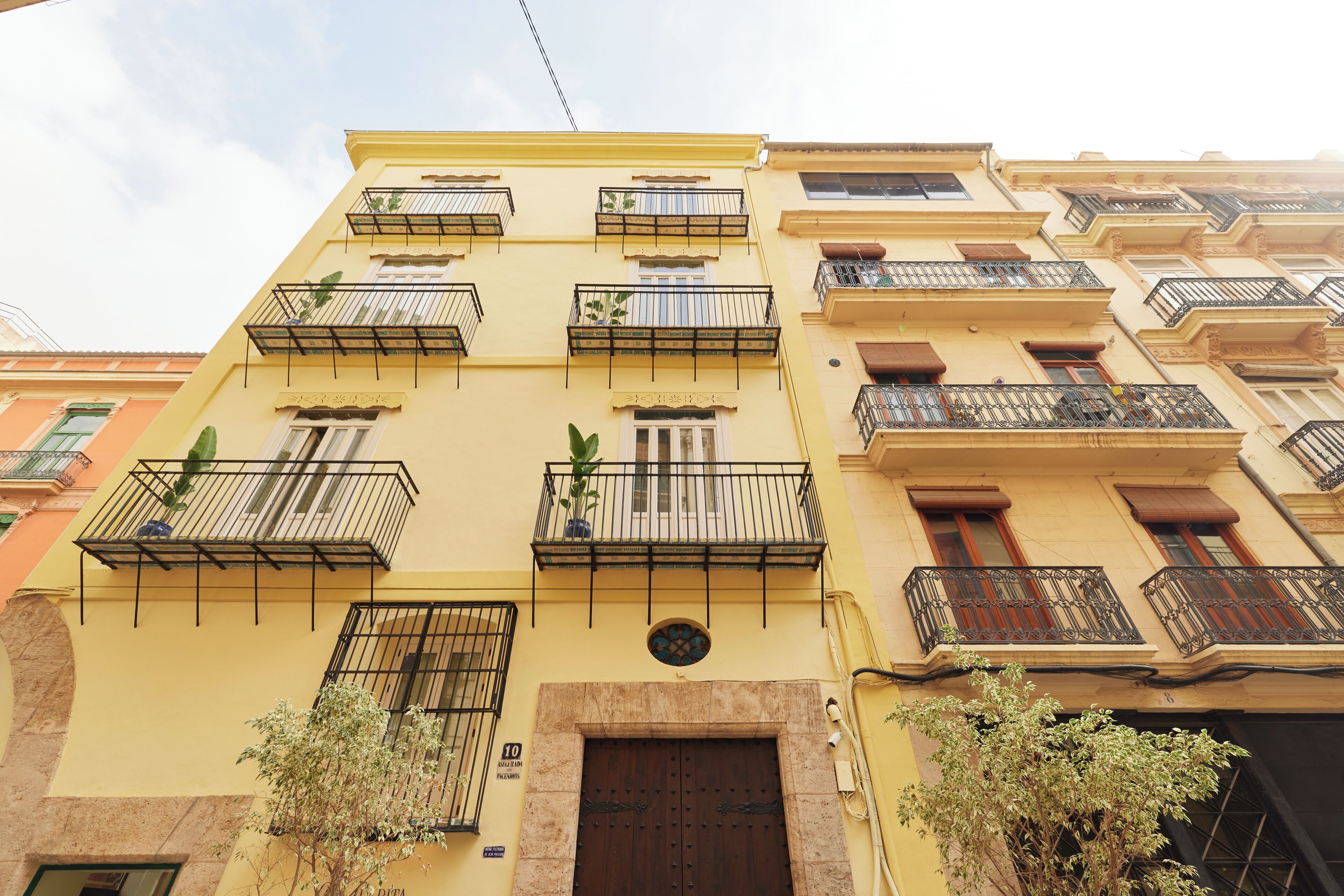 واجهة المنشأة