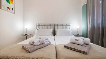 3 Schlafzimmer, Bügeleisen/Bügelbrett, kostenloses WLAN, Bettwäsche