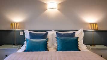 5 bedrooms, iron/ironing board, travel cot, free WiFi