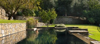 Sorrento houses with terrace, pool, garden, sea view, wifi, near the sea