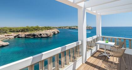 Orange Colom Seaside Apartments