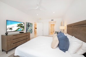 3 chambres, fer et planche à repasser, lit parapluie, Wi-Fi gratuit