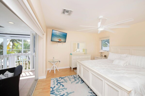 2 bedrooms, iron/ironing board, travel crib, free WiFi