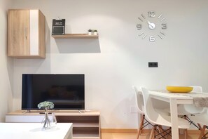 Dining - Disconnects Engalicia Castelao, 50m Silgar Beach (Sanxenxo)