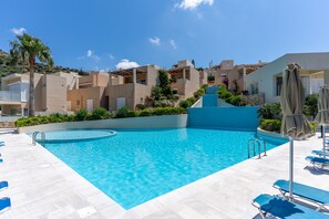 Outdoor pool - PP 4/100 in Panorama Complex with private pool (Plakias)