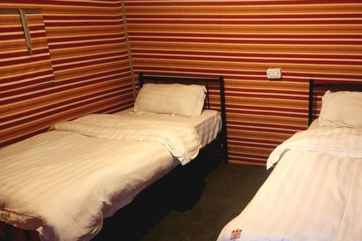 Egyptian cotton sheets, premium bedding, bed sheets