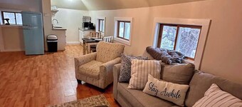 $0 Fees Cozy Apt Minutes to Okemo & Pet Friendly