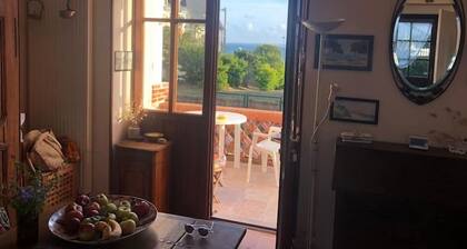 villa de famille et de charme Ă 50mĂštres de la grande plage