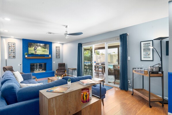 Smart TV, videojuegos y oficina 