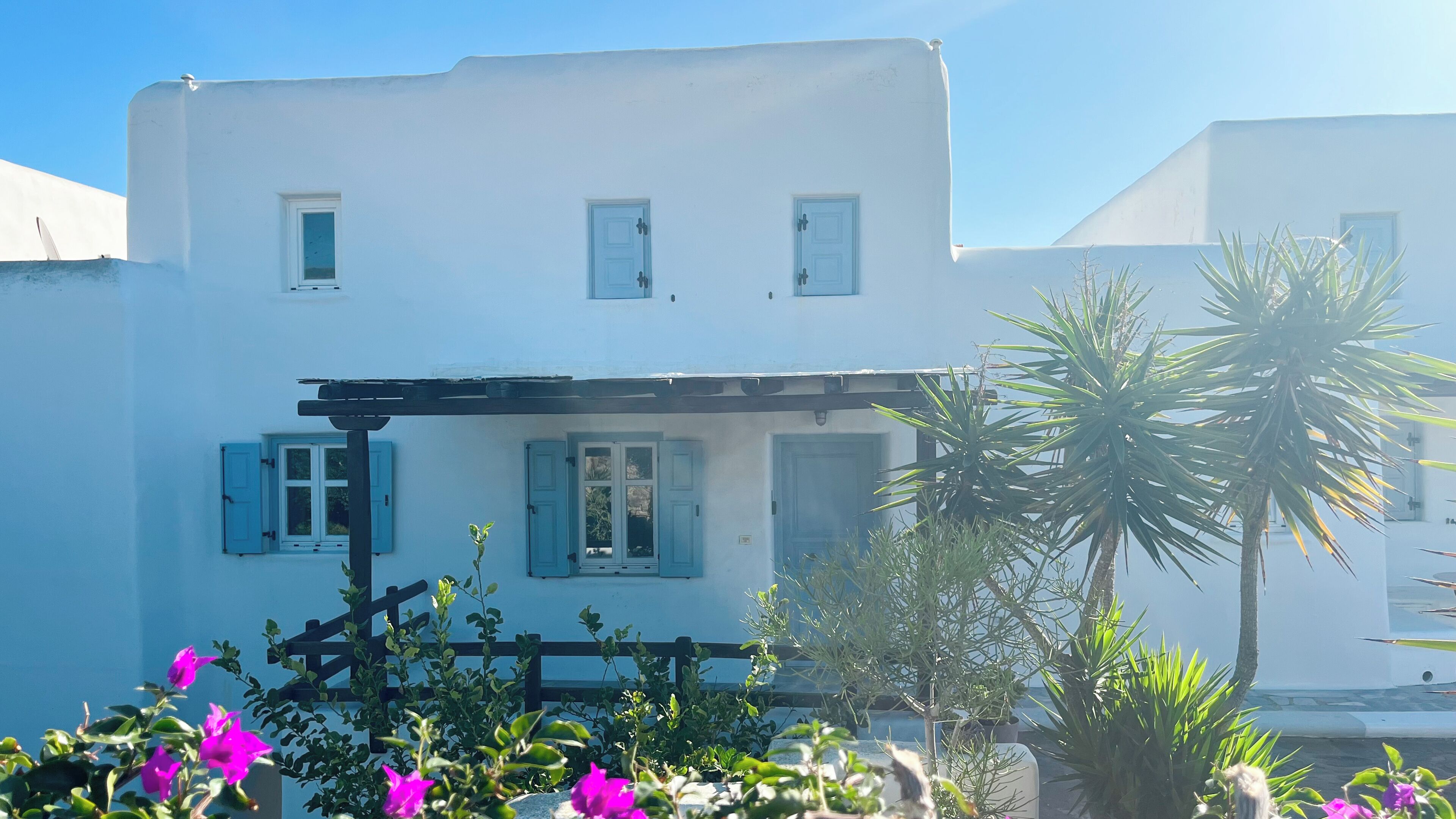 Family House, Pool View | Exterior